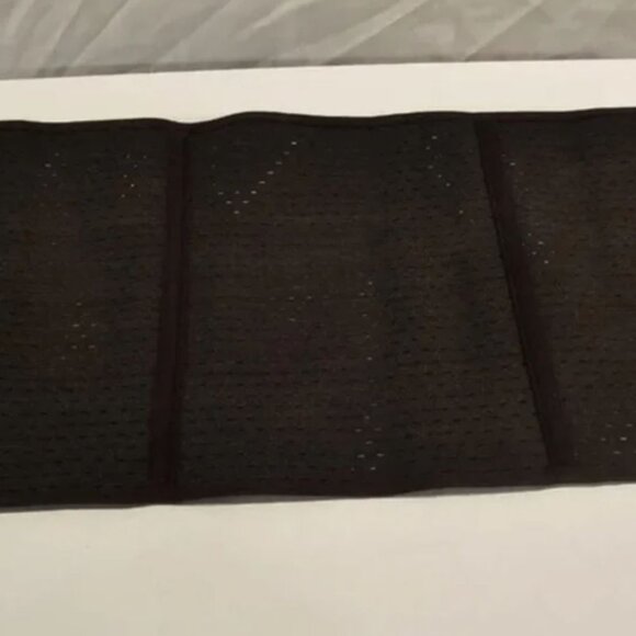 Black Tummy Band - Picture 3 of 4